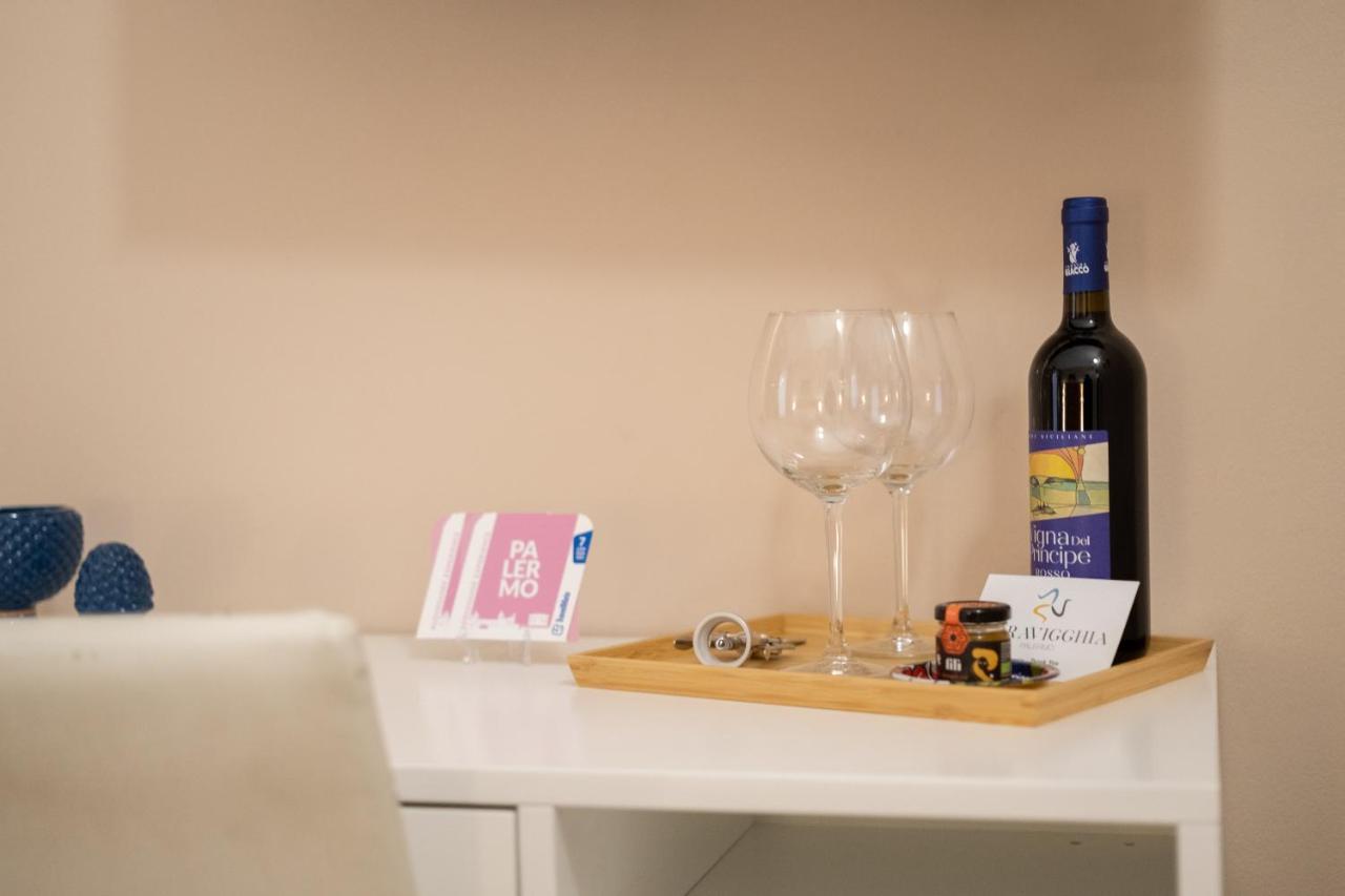 I Quattru Vuci Rooms パレルモ エクステリア 写真