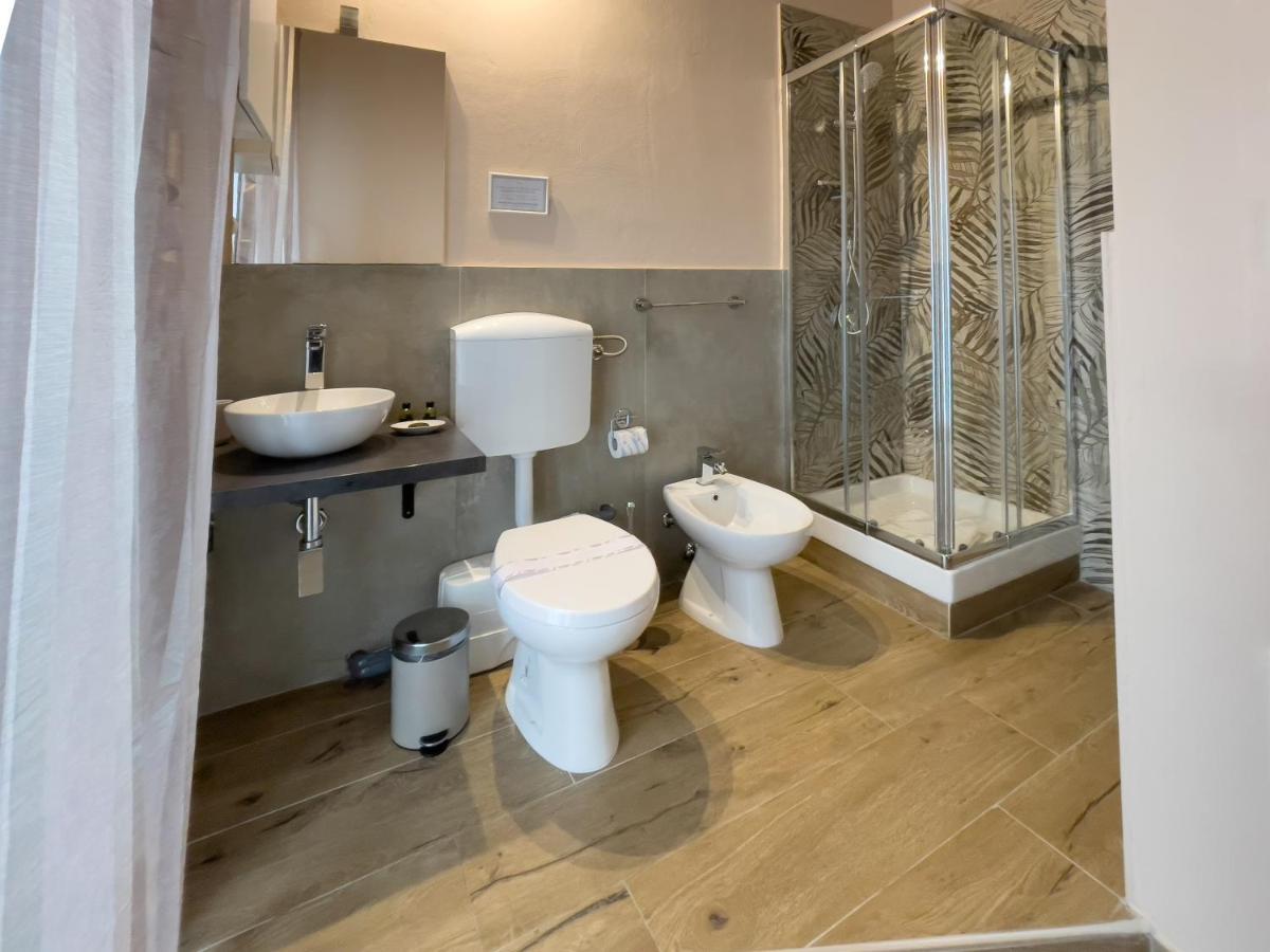 I Quattru Vuci Rooms パレルモ エクステリア 写真