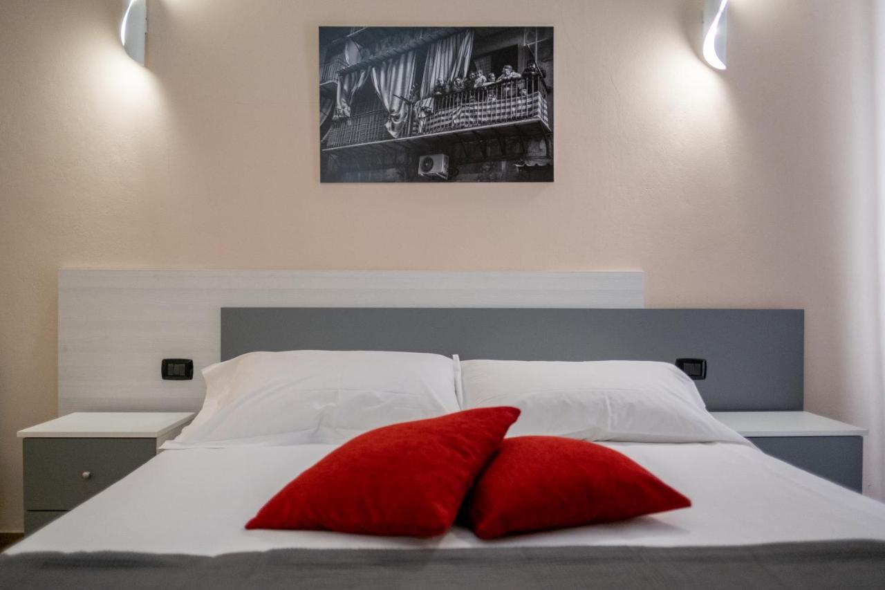 I Quattru Vuci Rooms パレルモ エクステリア 写真