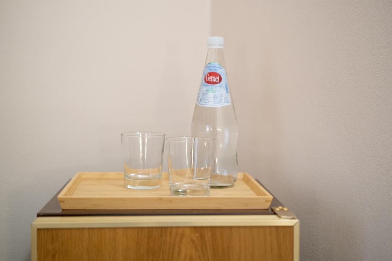 I Quattru Vuci Rooms パレルモ エクステリア 写真