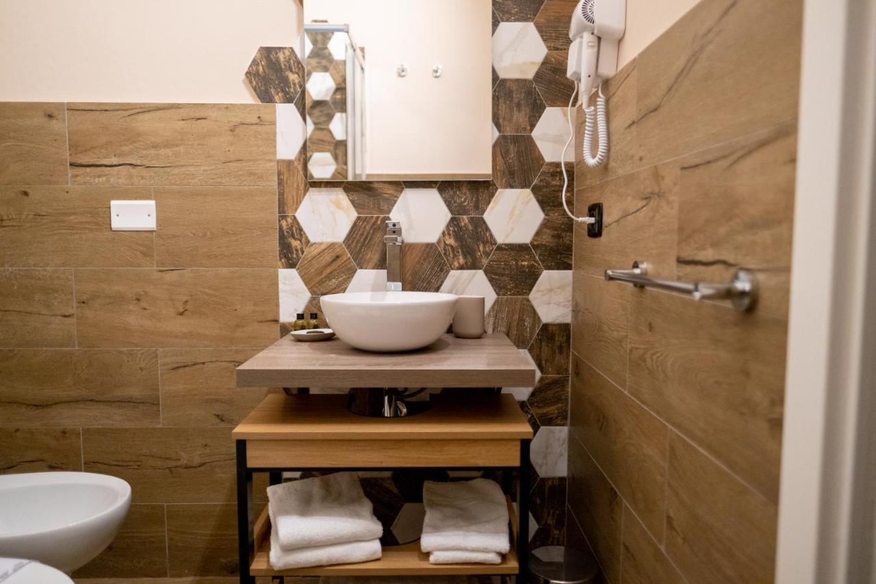 I Quattru Vuci Rooms パレルモ エクステリア 写真